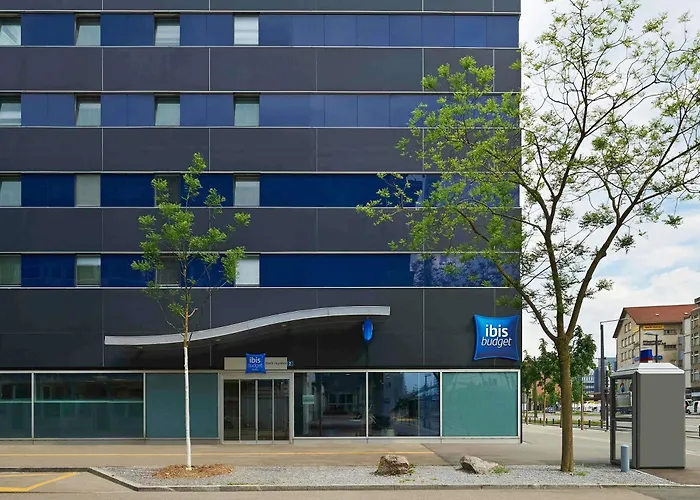 Ibis Budget City West